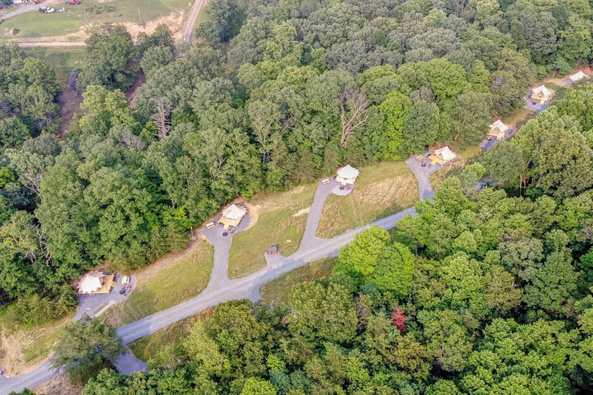 فندق Firefly Ridge Luxury Retreat Great Cacapon المظهر الخارجي الصورة