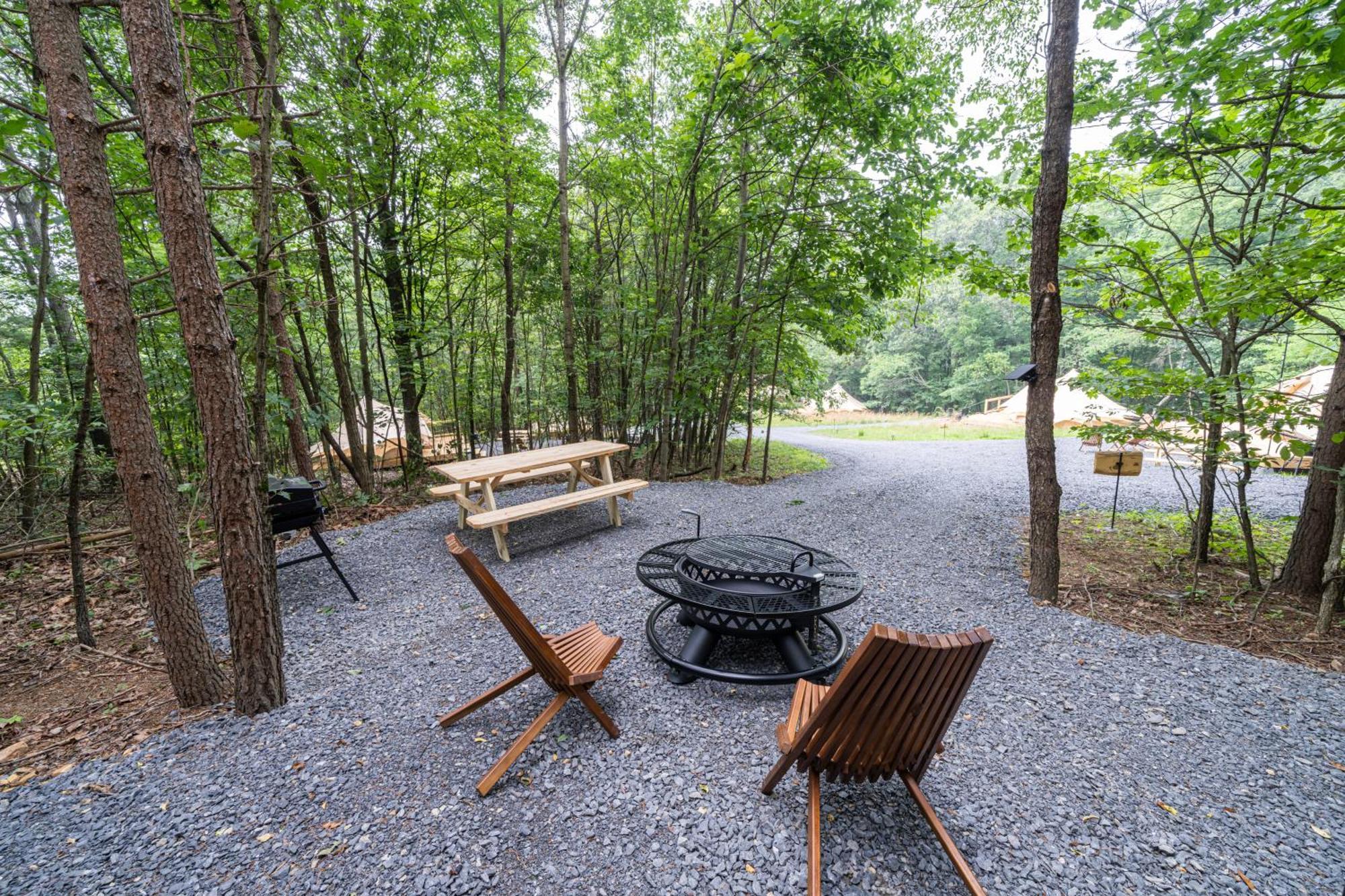 فندق Firefly Ridge Luxury Retreat Great Cacapon المظهر الخارجي الصورة